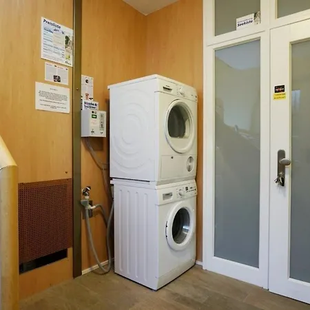 Appartement Seegang Mit Eingezaeuntem Grundstueck