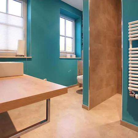 Appartement Seegang Mit Eingezaeuntem Grundstueck *